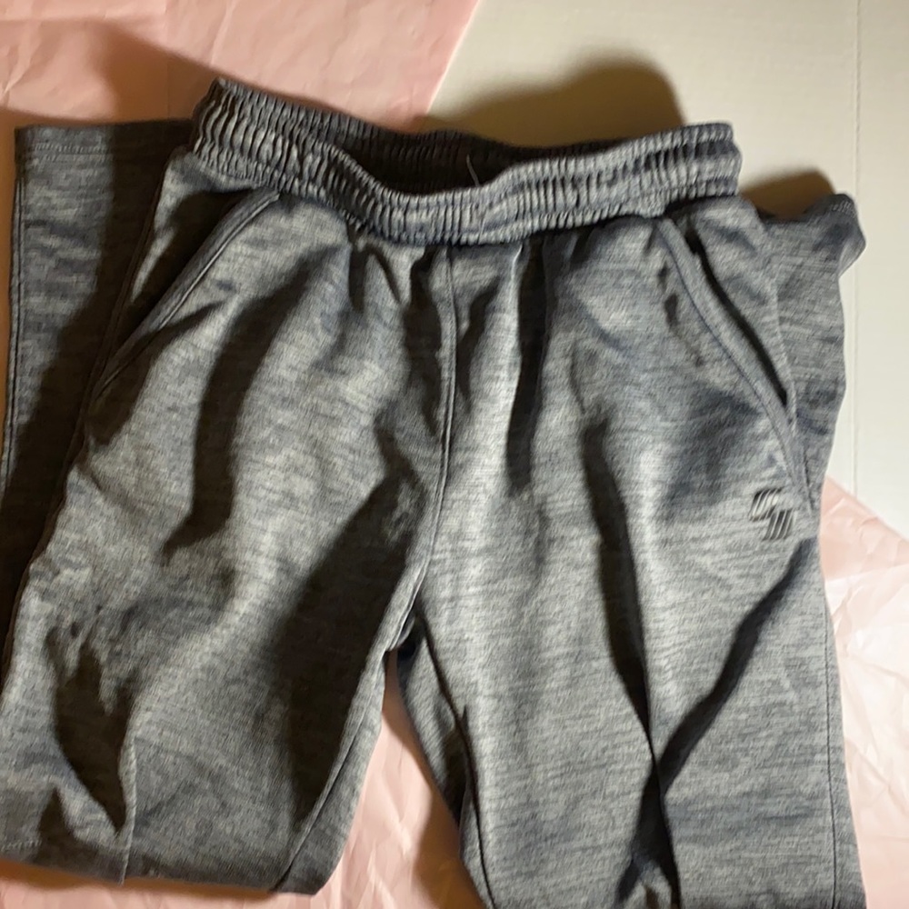 Place sport sweats boys size L